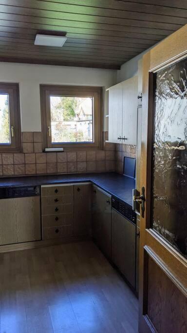 Zentrumsnahe Innenstadtwohnung Nuertingen Exterior foto